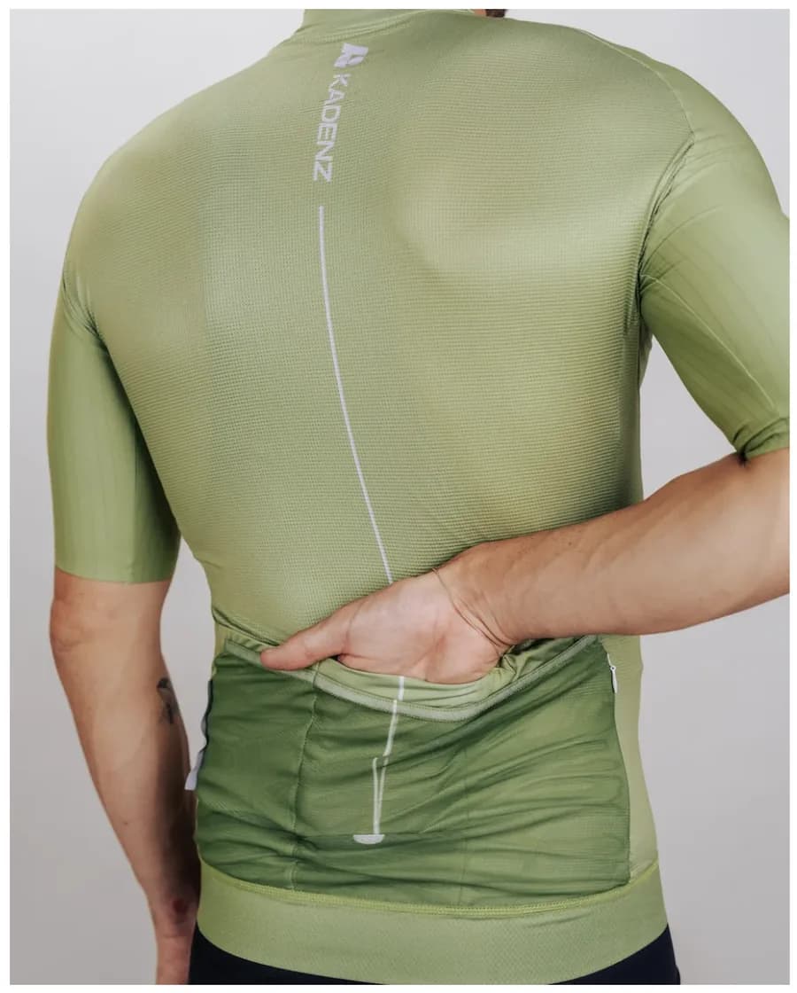 Kadenz jersey rear pocket detail